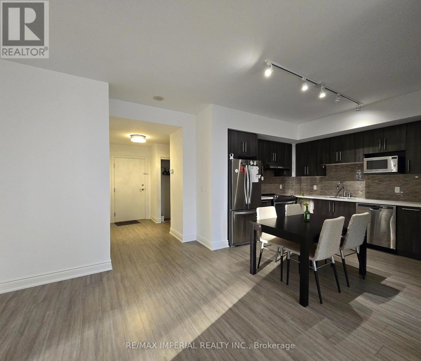 D305 - 33 Clegg Road, Markham, Ontario  L6G 0G6 - Photo 3 - N11497495