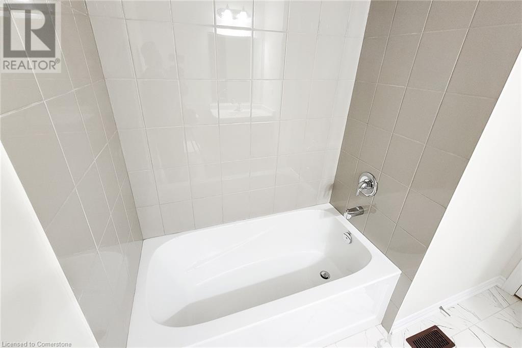 1421 Oakmont Common, Burlington, Ontario  L7P 0V8 - Photo 15 - 40681957