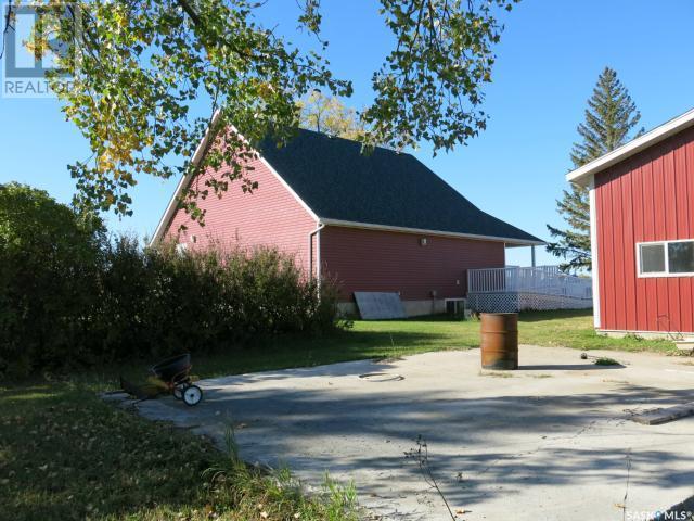 1 1st Avenue N, Fleming, Saskatchewan  S0G 1R0 - Photo 39 - SK988954