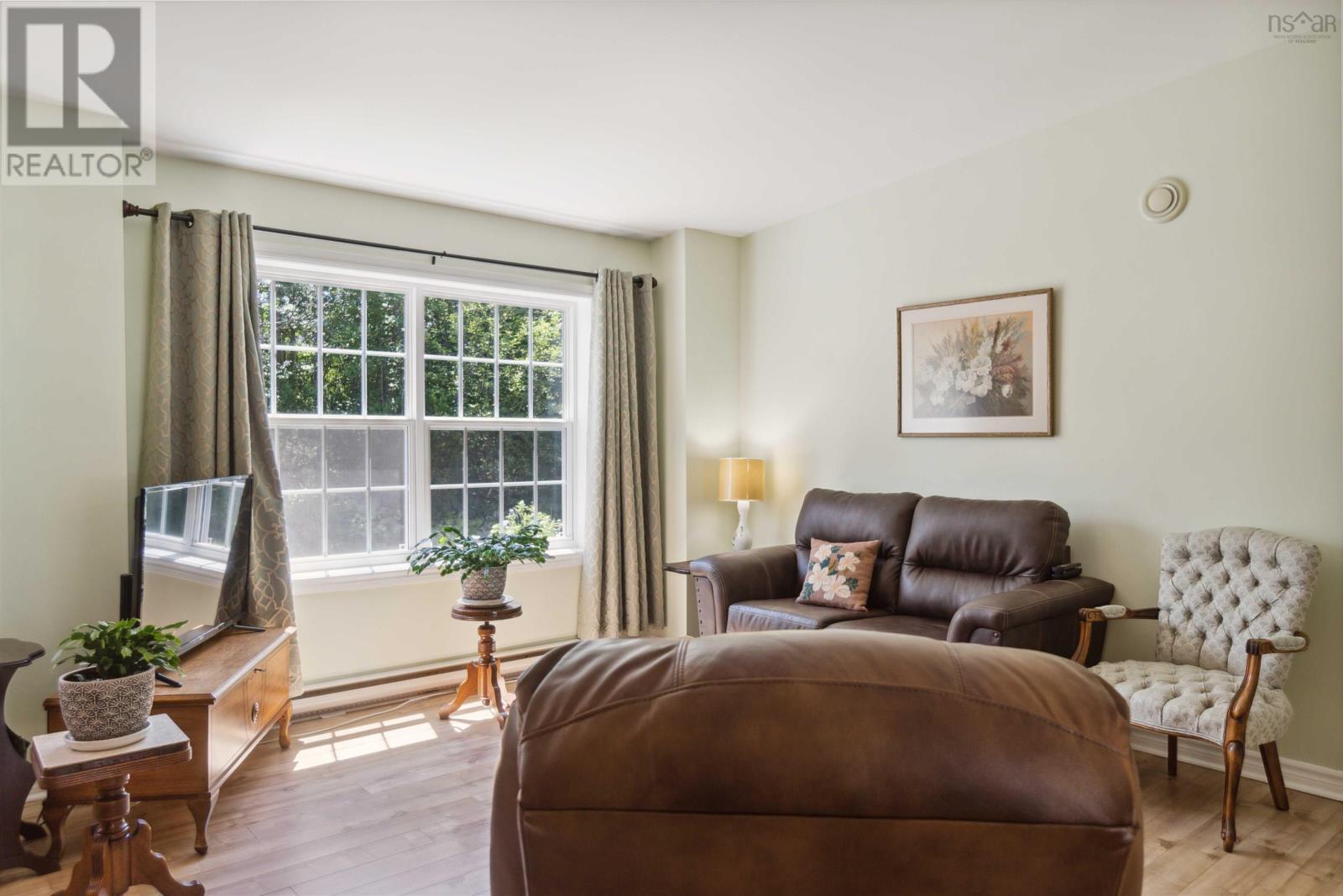 Property at 1241 Highway 201 image 4