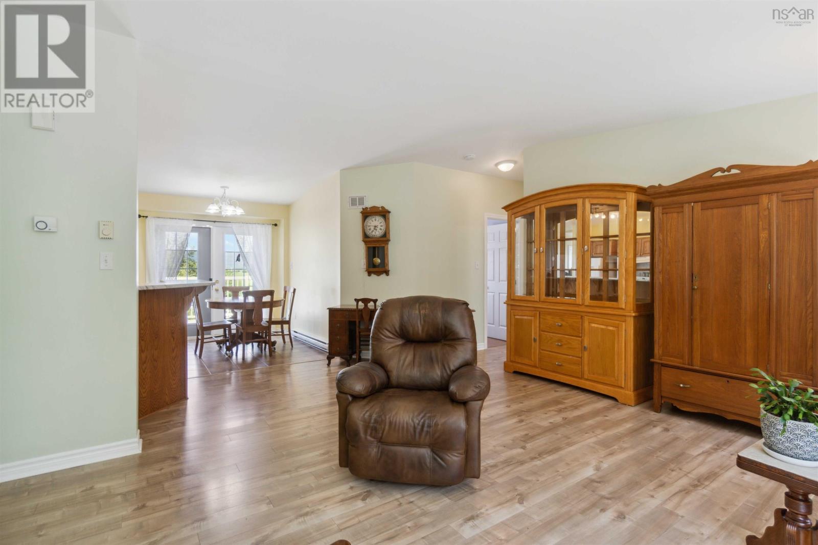 Property at 1241 Highway 201 image 5