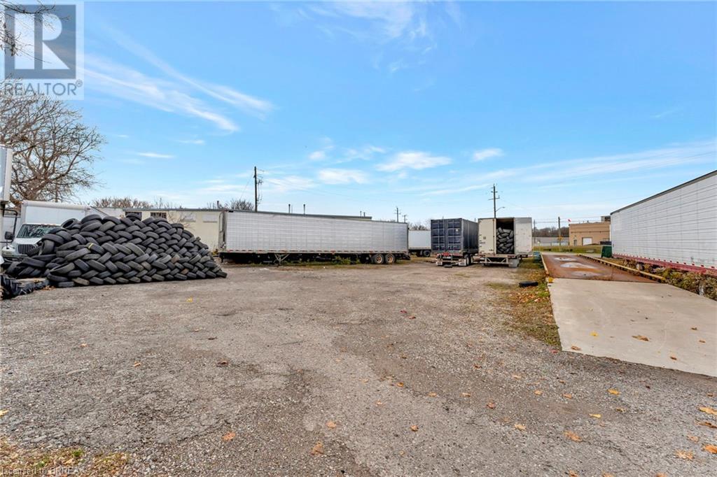 124 Bruce Street, Brantford, Ontario  N3S 5A2 - Photo 48 - 40680236