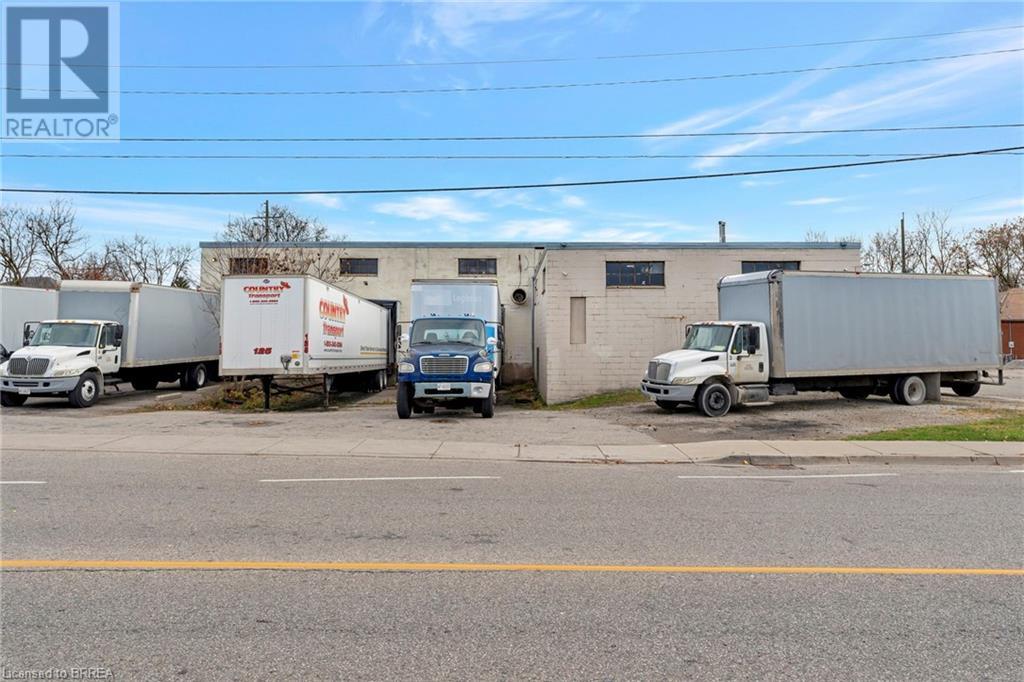 124 Bruce Street, Brantford, Ontario  N3S 5A2 - Photo 8 - 40680236