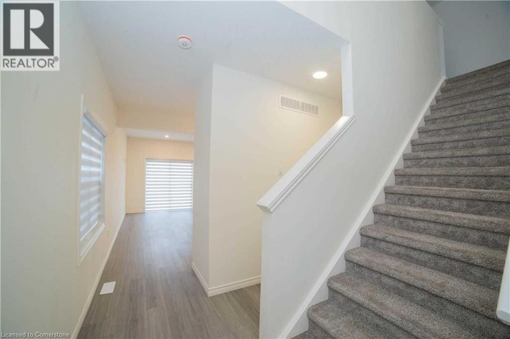 182 Byers Street, London, Ontario  N6L 0J2 - Photo 6 - 40682115