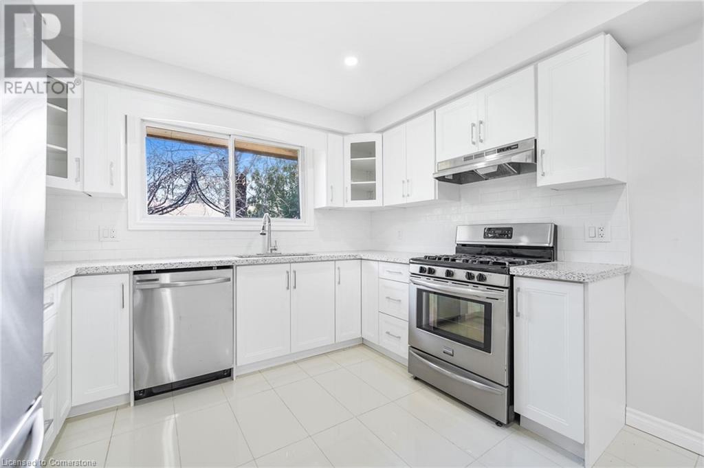 150 Bonaventure Drive, Hamilton, Ontario  L9C 4P9 - Photo 8 - 40682047
