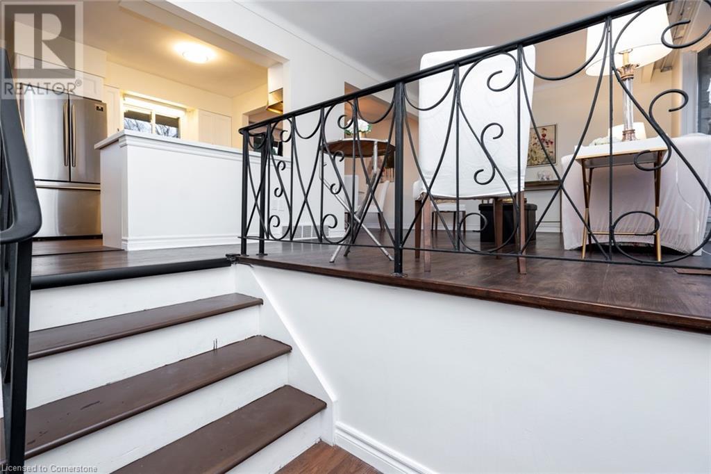685 Vine Street, St. Catharines, Ontario  L2M 3V9 - Photo 6 - 40681502