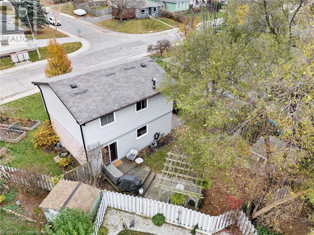 8 Grenoble RoadHamilton, Ontario  L9C 6K6 - Photo 39 - 40680609