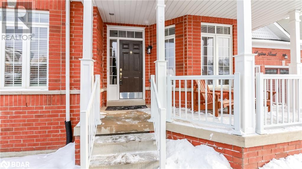 5 Regina Road, Barrie, Ontario  L4M 7J1 - Photo 3 - 40681966