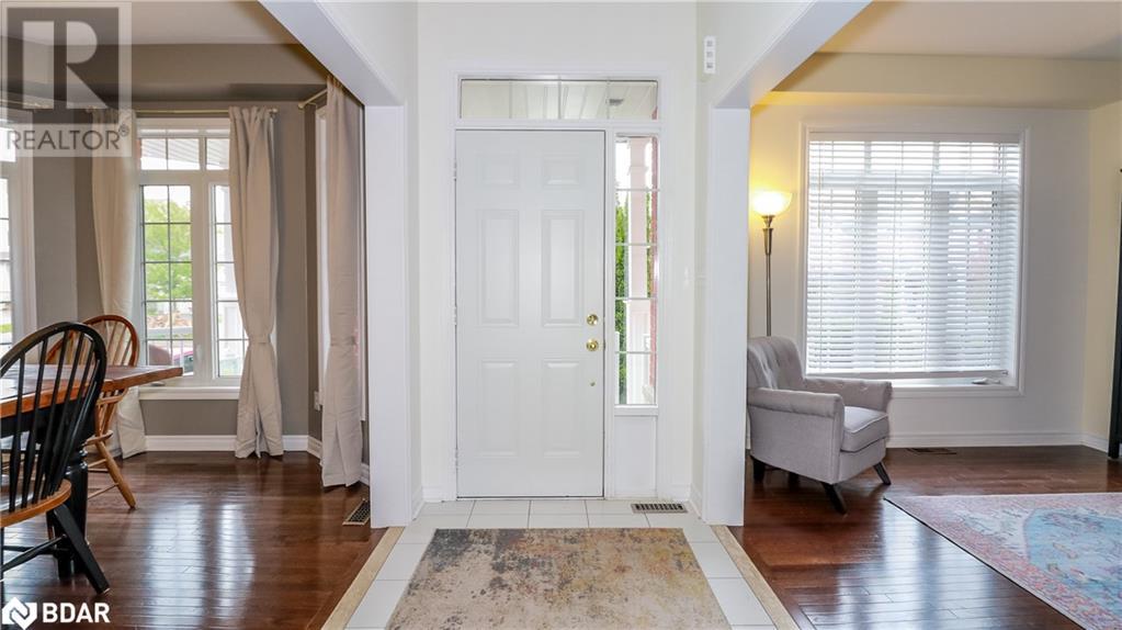 5 Regina Road, Barrie, Ontario  L4M 7J1 - Photo 4 - 40681966