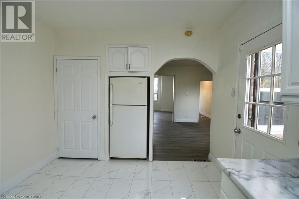 64 Crooks Street, Hamilton, Ontario  L8R 2Z6 - Photo 13 - 40676058