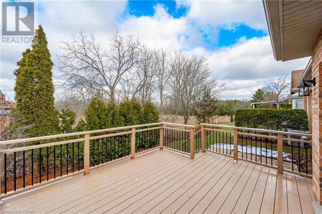 20 Honeysuckle DriveGuelph (Village), Ontario  N1G 4X7 - Photo 27 - X11822690