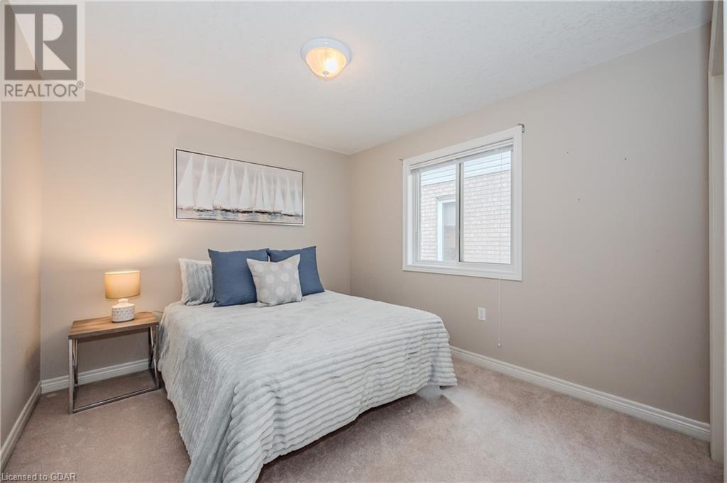 20 Honeysuckle DriveGuelph (Village), Ontario  N1G 4X7 - Photo 17 - X11822690