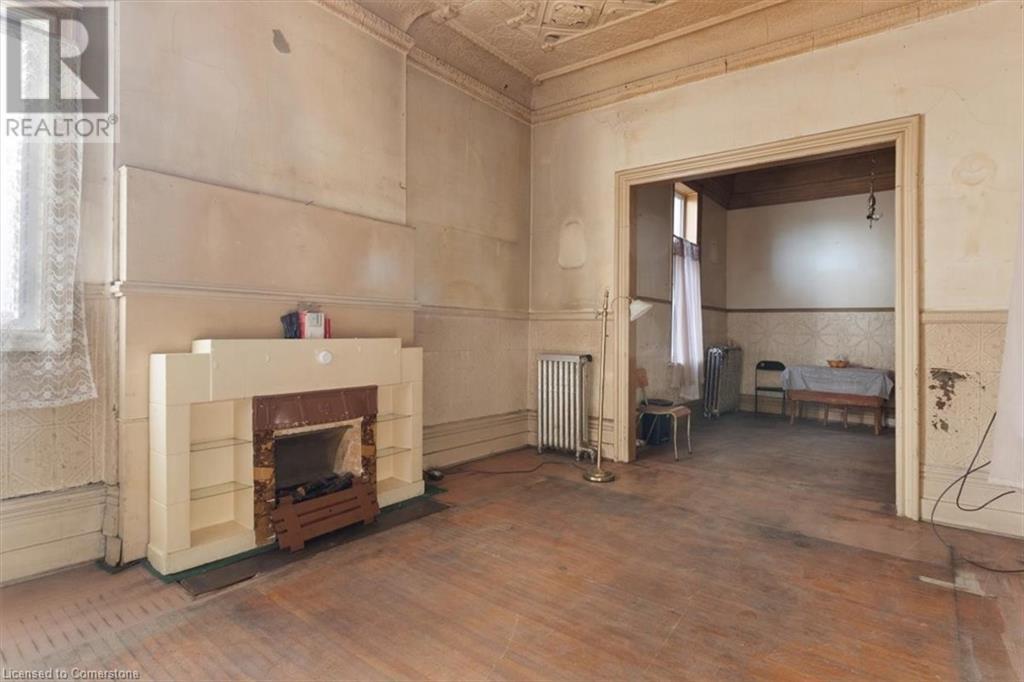 143 Catharine Street N, Hamilton, Ontario  L8R 1J5 - Photo 10 - 40682107