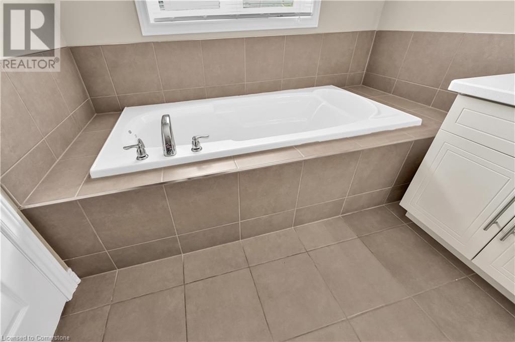 515 Winston Road Road Unit# 59, Grimsby, Ontario  L3M 0C8 - Photo 25 - 40682123