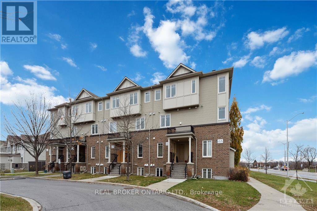 148 URBANCREST Ottawa