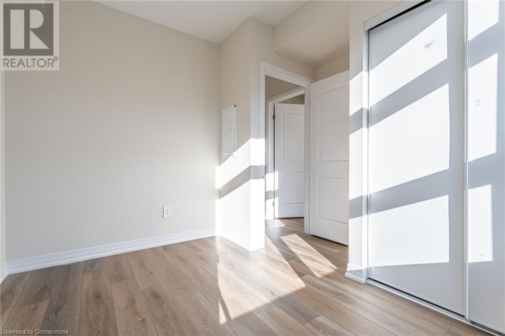 1569 Rose Way Unit# 114, Milton, Ontario  L9T 7E7 - Photo 13 - 40681961