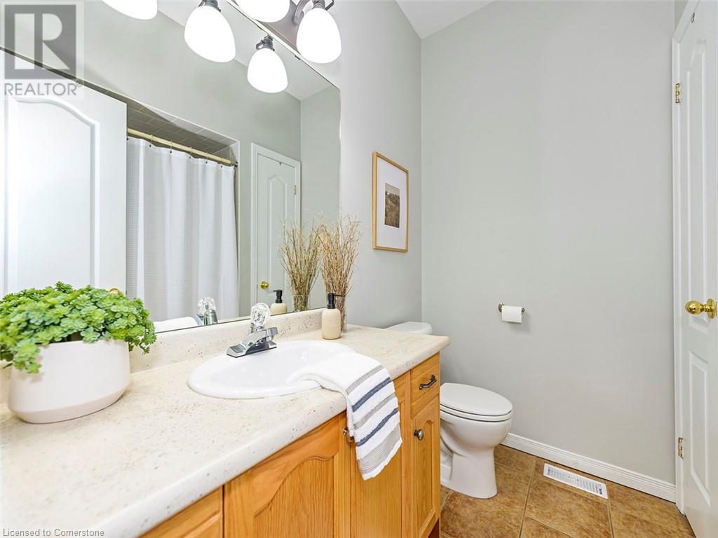 32 Abbotsford Trail, Hamilton, Ontario  L9B 2X8 - Photo 21 - 40682226