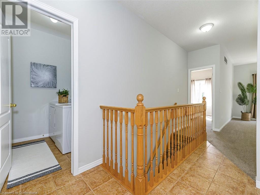 32 Abbotsford Trail, Hamilton, Ontario  L9B 2X8 - Photo 23 - 40682226