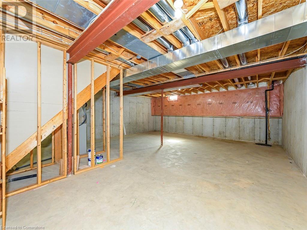 32 Abbotsford Trail, Hamilton, Ontario  L9B 2X8 - Photo 28 - 40682226