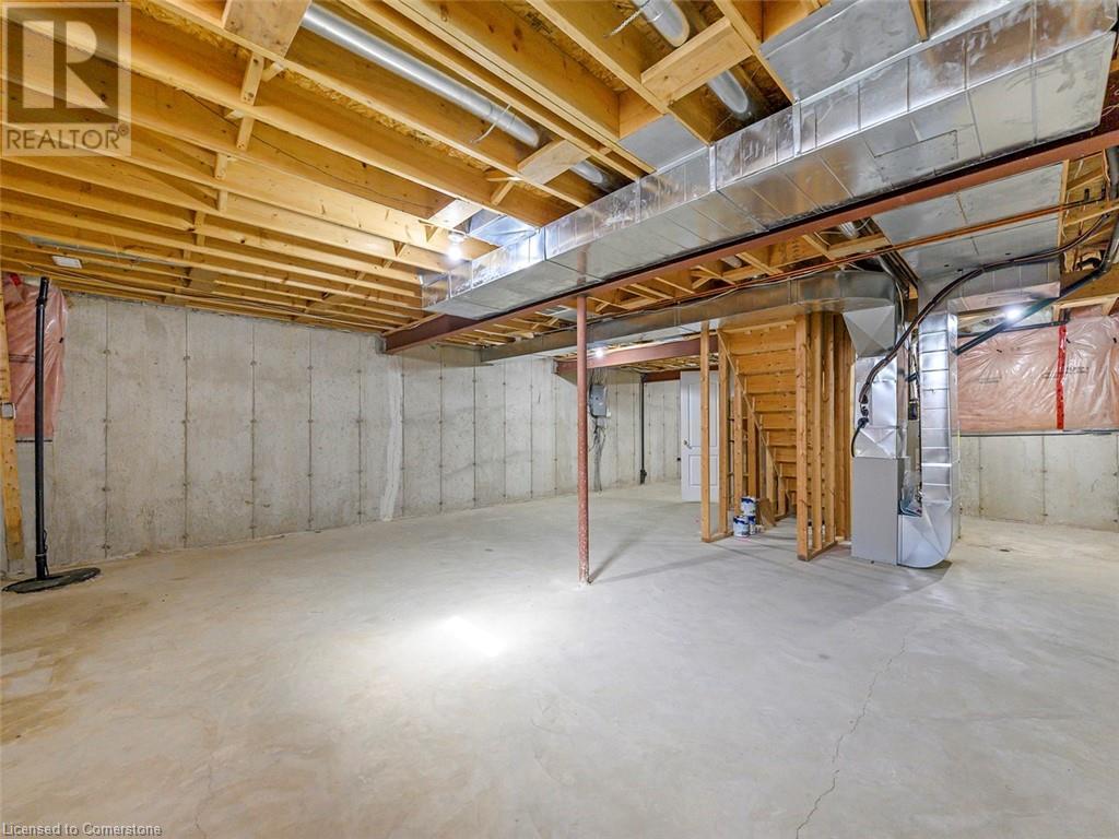 32 Abbotsford Trail, Hamilton, Ontario  L9B 2X8 - Photo 30 - 40682226