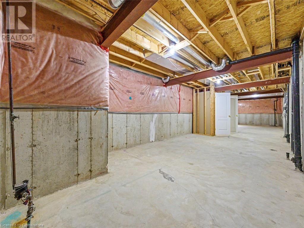 32 Abbotsford Trail, Hamilton, Ontario  L9B 2X8 - Photo 32 - 40682226