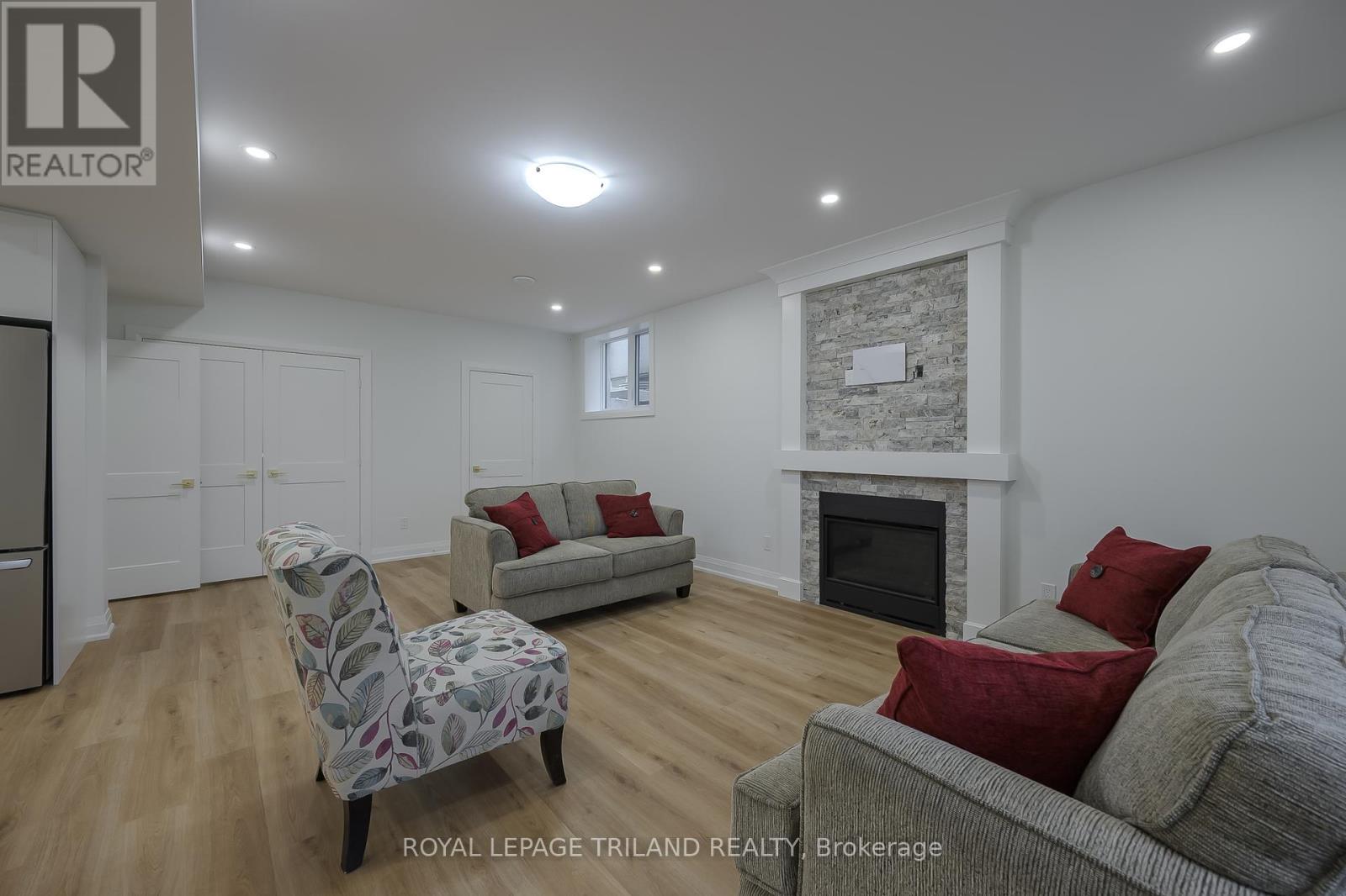 4038 Ayrshire Avenue, London, Ontario  N6P 0H7 - Photo 32 - X11551588