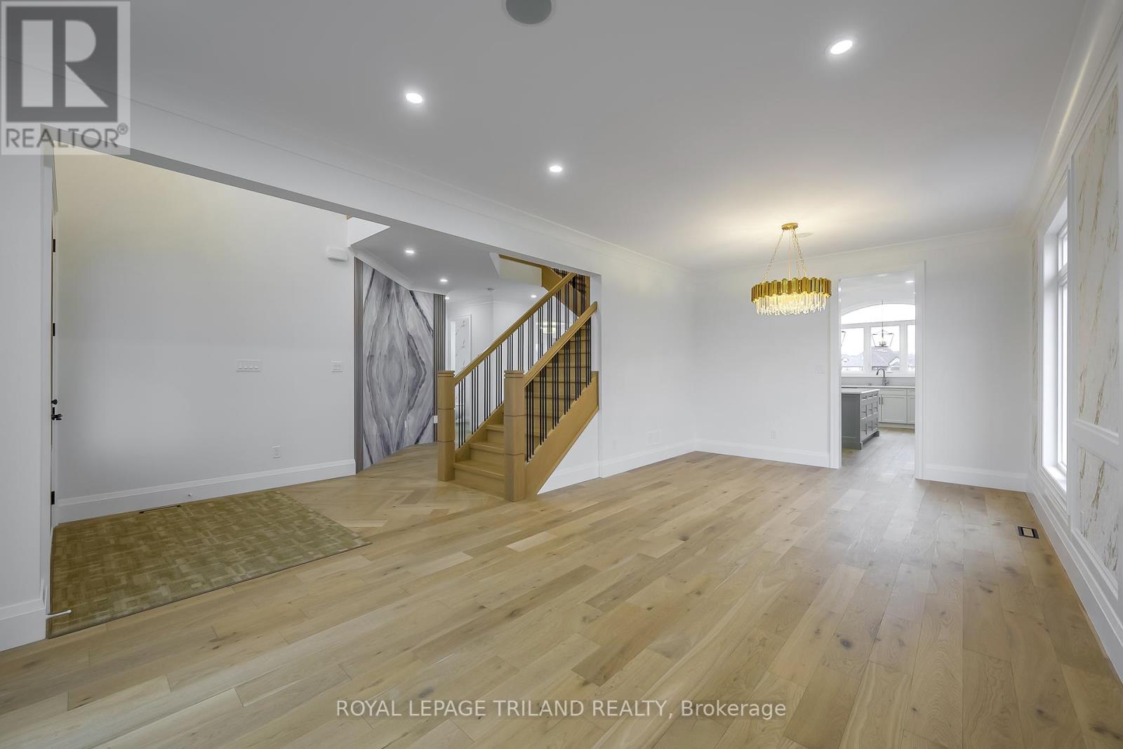 Property at 4038 AYRSHIRE AVENUE image 5