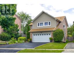 1095 Queens Avenue, Oakville (College Park), Ca