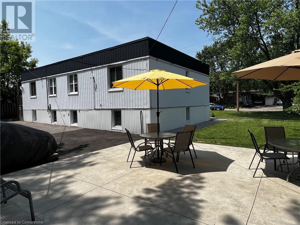 2336 MOUNTAINSIDE Drive, Burlington, Ontario