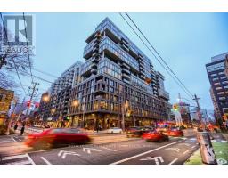 1301 - 111 BATHURST STREET, Toronto, Ontario