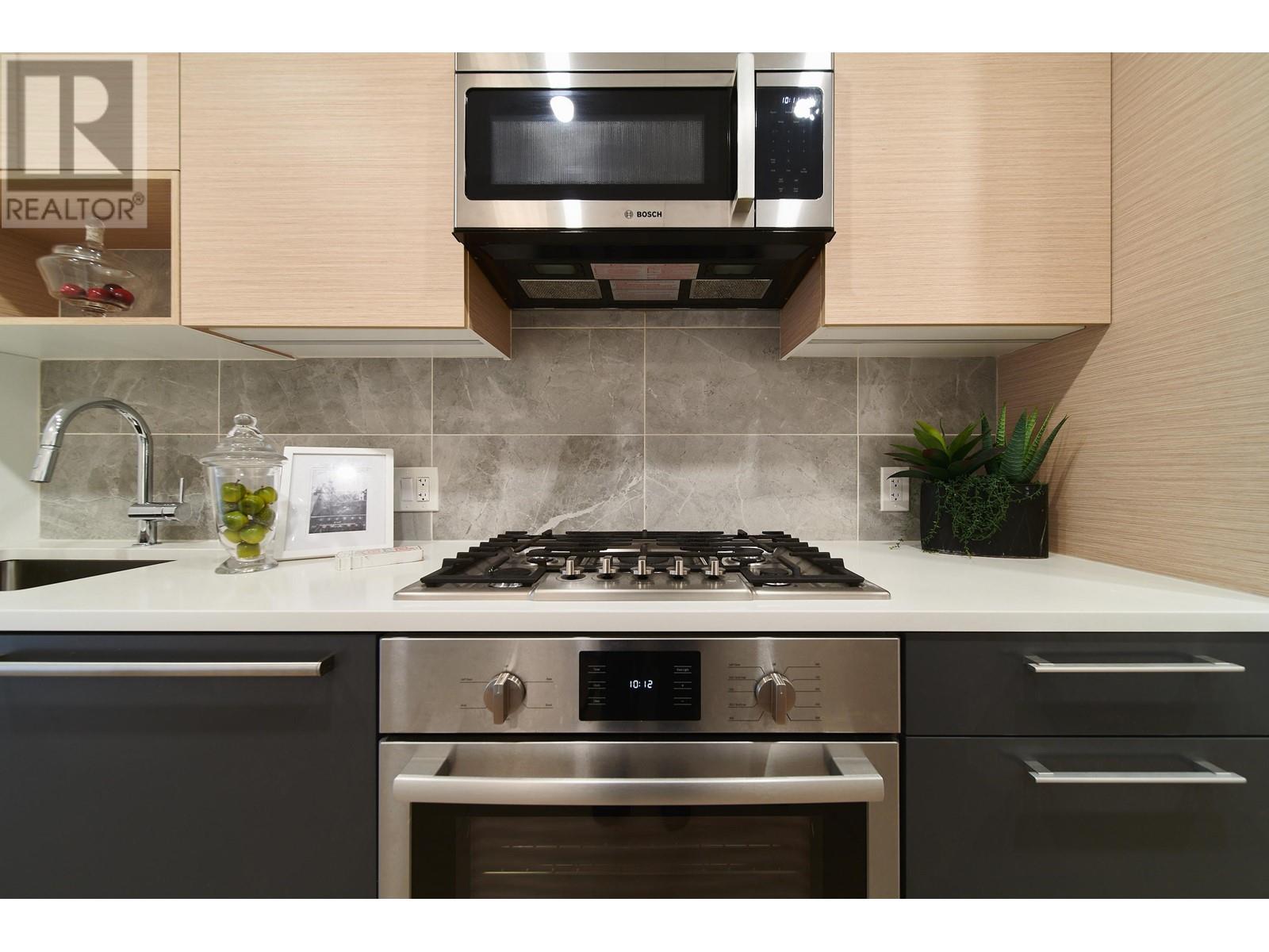 410 8888 Osler Street, Vancouver, British Columbia  V6P 4G2 - Photo 6 - R2941248