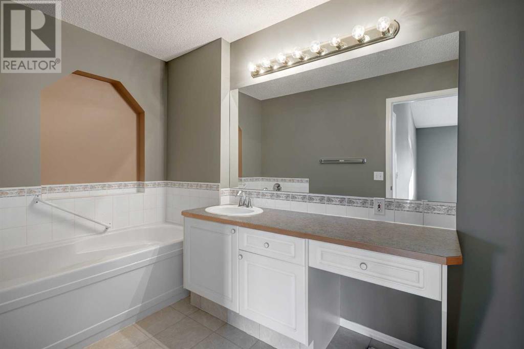 126 Mt Douglas Villas Se, Calgary, Alberta  T2Z 3R5 - Photo 15 - A2179022