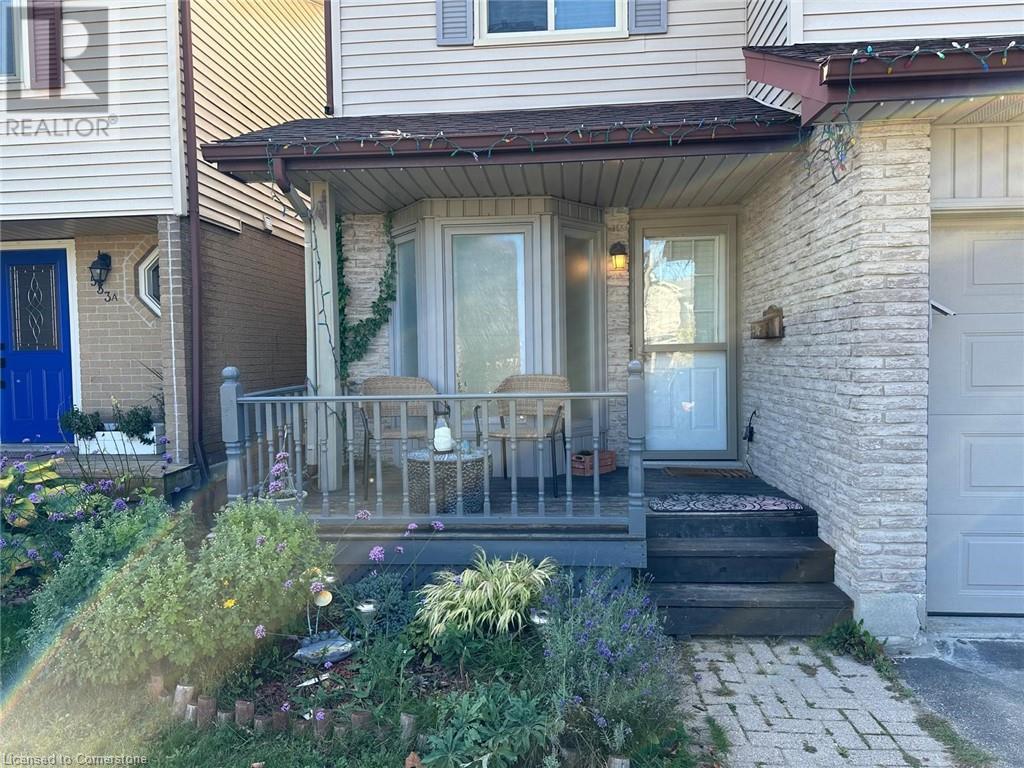 533b Rosemeadow Crescent, Waterloo, Ontario  N2T 2A1 - Photo 2 - 40681198