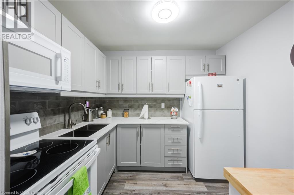 563 Mornington Avenue Unit# 305, London, Ontario  N5Y 4T8 - Photo 16 - 40682301