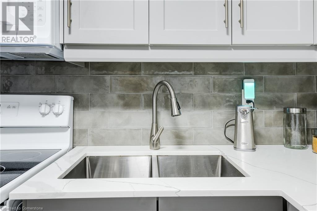 563 Mornington Avenue Unit# 305, London, Ontario  N5Y 4T8 - Photo 18 - 40682301