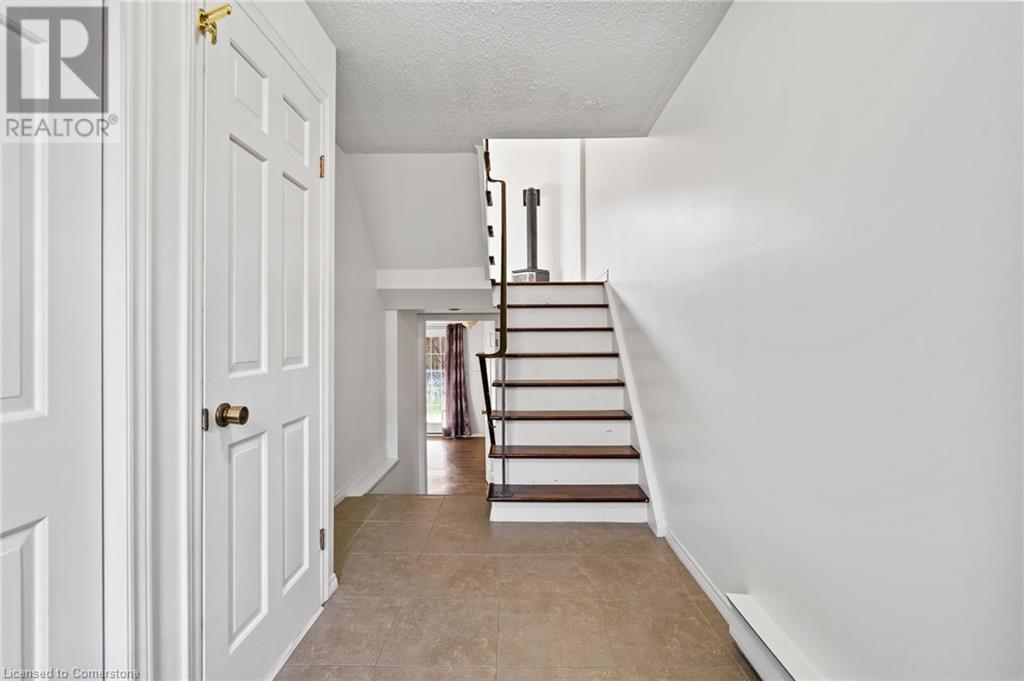 91 Livingston Avenue Unit# 16, Grimsby, Ontario  L3M 1L4 - Photo 10 - 40682074