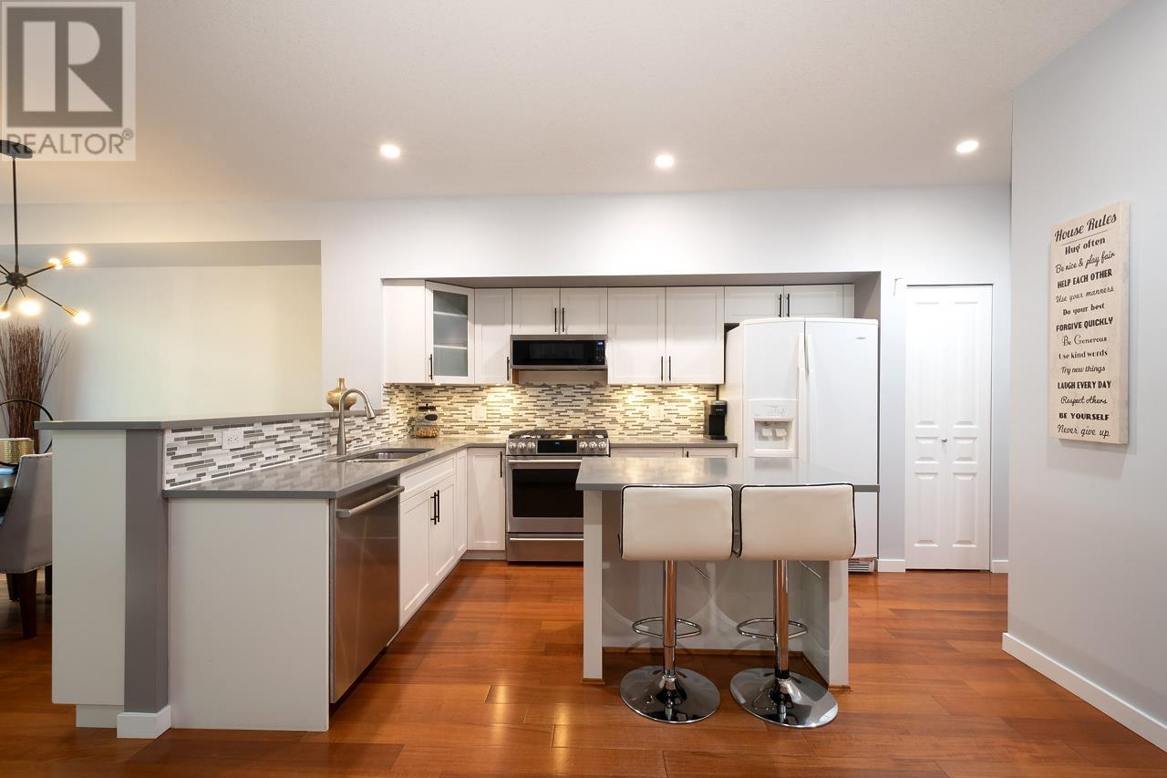 128 2000 Panorama Drive, Port Moody, British Columbia V3H 5J5 - Photo 1 - R2947743