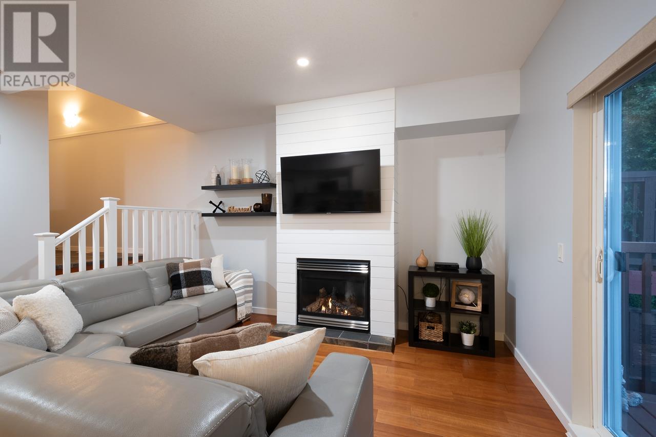128 2000 Panorama Drive, Port Moody, British Columbia V3H 5J5 - Photo 3 - R2947743
