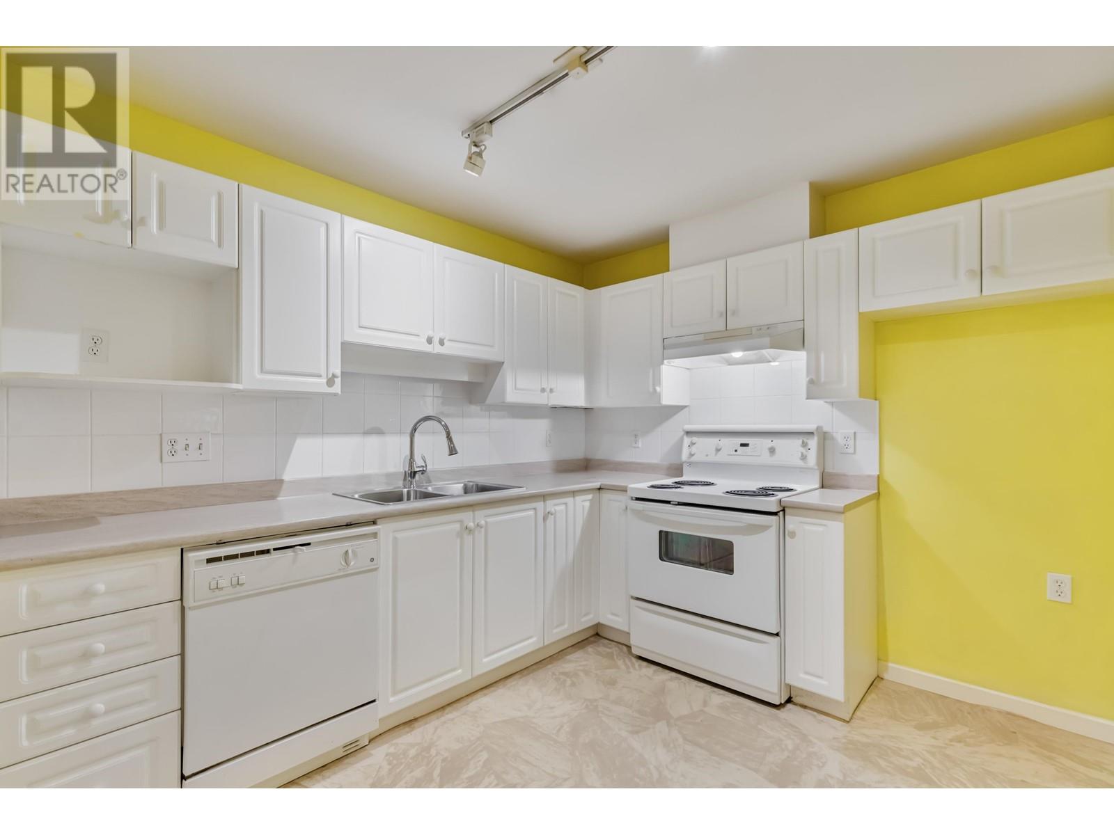 307 22233 River Road, Maple Ridge, British Columbia  V2X 3N7 - Photo 13 - R2947765