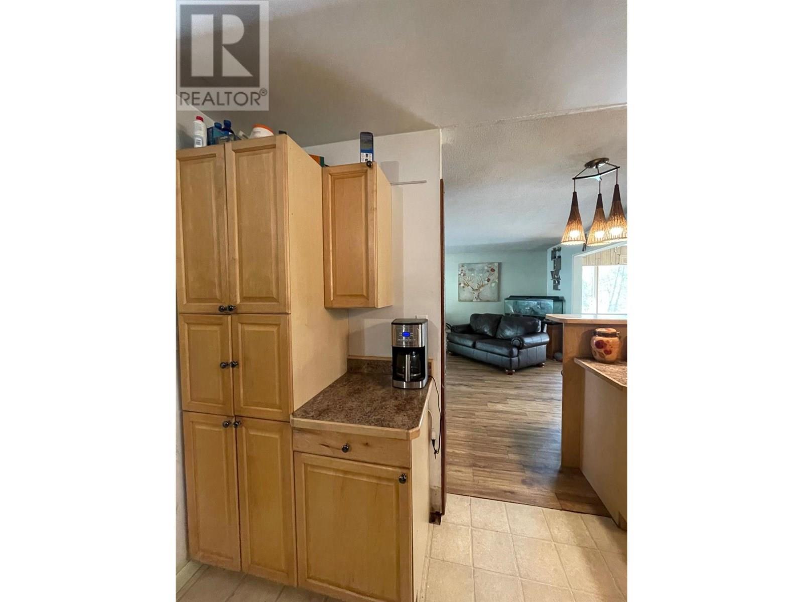 550 Strathmore Avenue, Greenwood, British Columbia V0H 1J0 - Photo 9 - 2477779