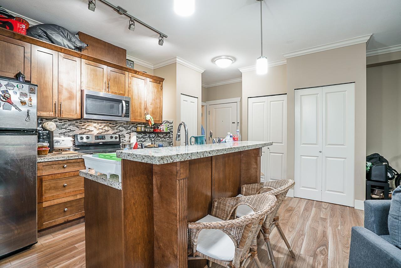 105 8168 120a Street, Surrey, British Columbia  V3W 3P3 - Photo 5 - R2946272
