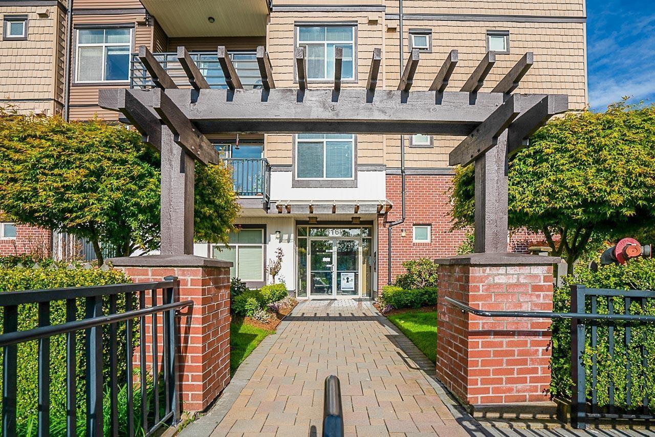 105 8168 120a Street, Surrey, British Columbia  V3W 3P3 - Photo 3 - R2946272
