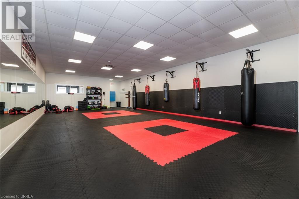 608 Upper James Street, Hamilton, Ontario  L9C 2Y8 - Photo 16 - 40682090