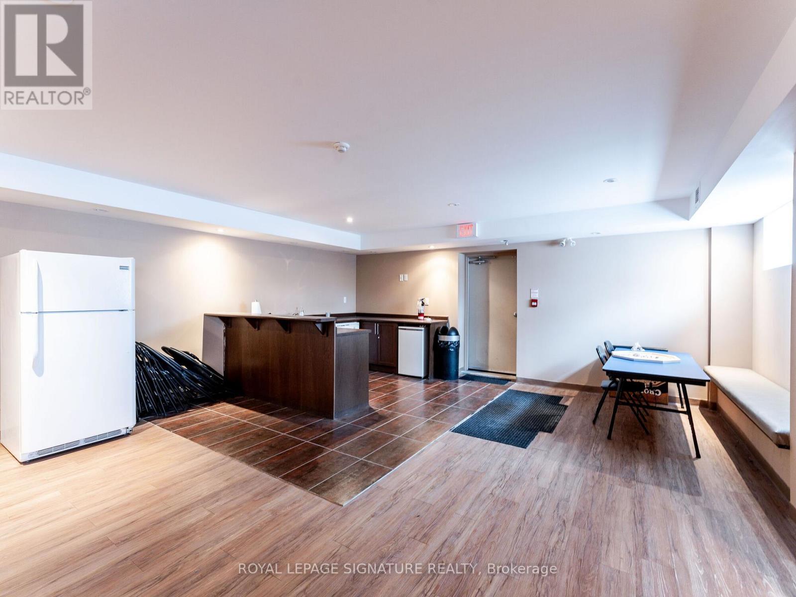 404 - 60 Gulliver Road N, Toronto, Ontario  M6M 2M6 - Photo 37 - W11566170