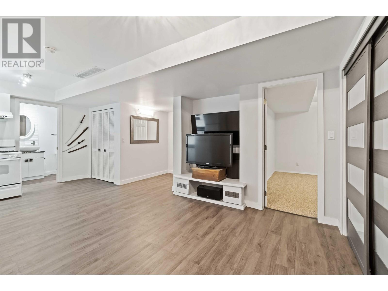 1633 Plateau Crescent, Coquitlam, British Columbia  V3E 3B3 - Photo 31 - R2943265