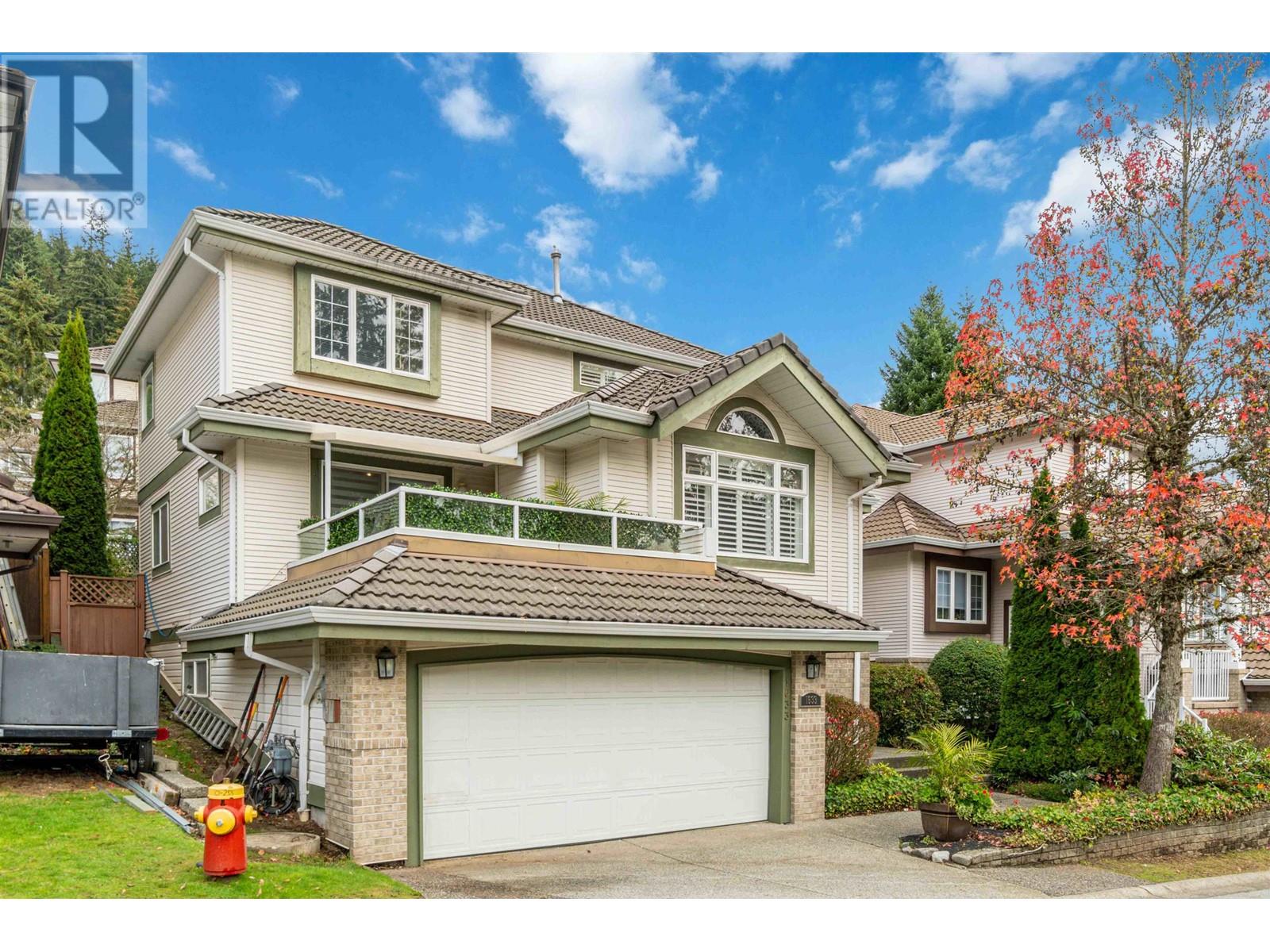 1633 Plateau Crescent, Coquitlam, British Columbia  V3E 3B3 - Photo 2 - R2943265