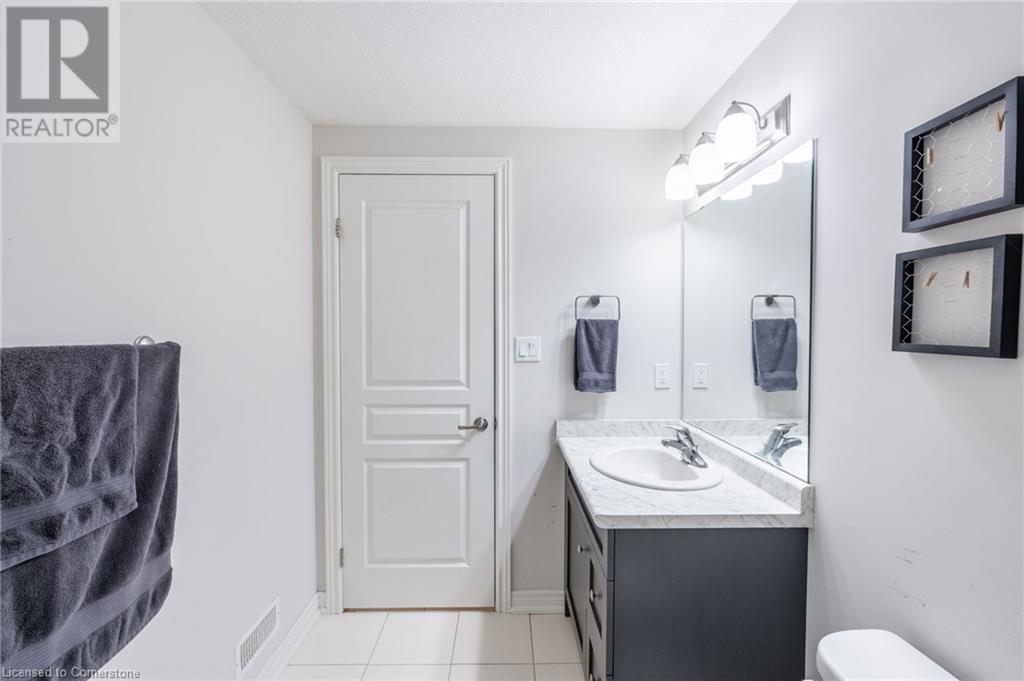 78 Silverwood Avenue, Welland, Ontario  L3C 0C3 - Photo 26 - 40682259