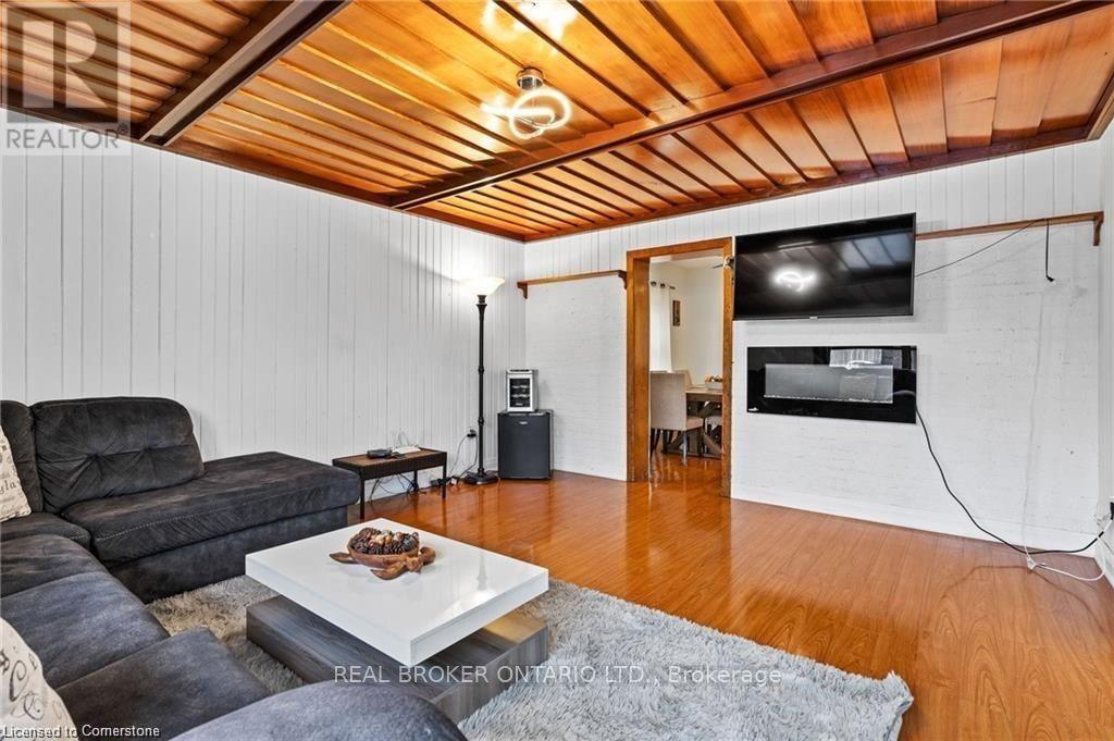 5317 Third AvenueNiagara Falls, Ontario  L2E 4M6 - Photo 15 - 40682167