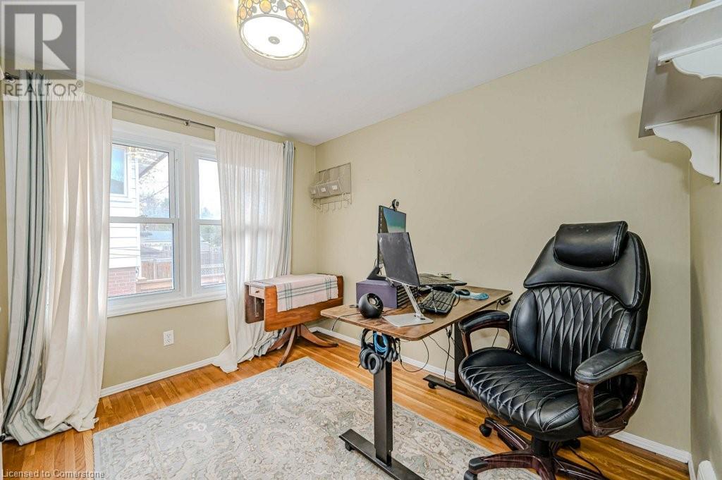 1399 Augustine DriveBurlington, Ontario  L7P 2M9 - Photo 34 - 40678122