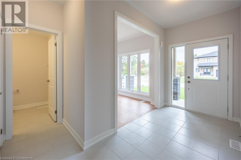 6 Butternut Drive, Simcoe, Ontario  N3Y 0G8 - Photo 7 - 40682355